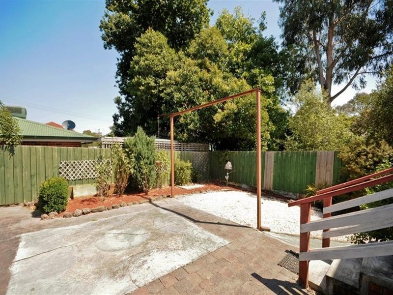 62 JESMOND Road, Croydon VIC 3136