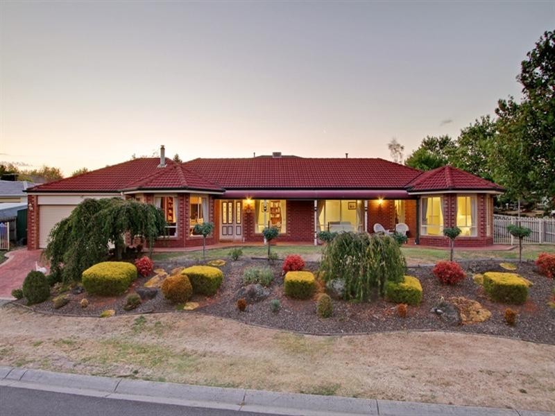 61 THE GATEWAY, Lilydale VIC 3140