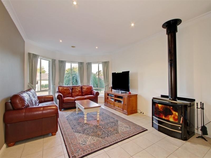 61 THE GATEWAY, Lilydale VIC 3140