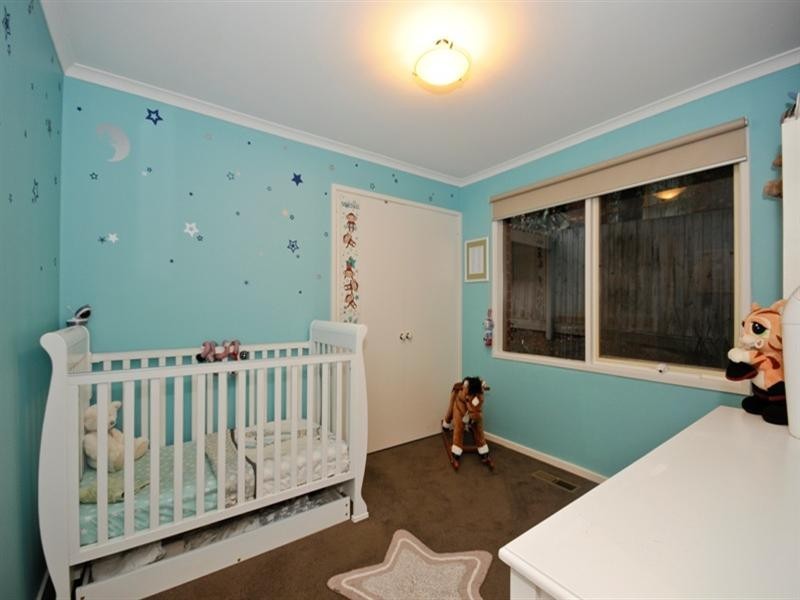 13 HIGHLEIGH Court, Mooroolbark VIC 3138