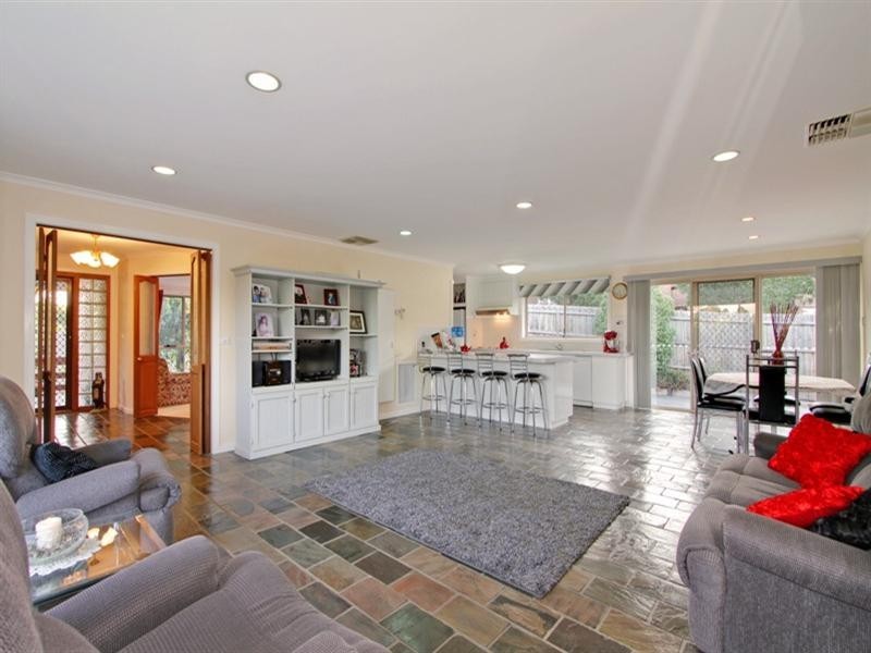 5 DYSON Court, Mooroolbark VIC 3138