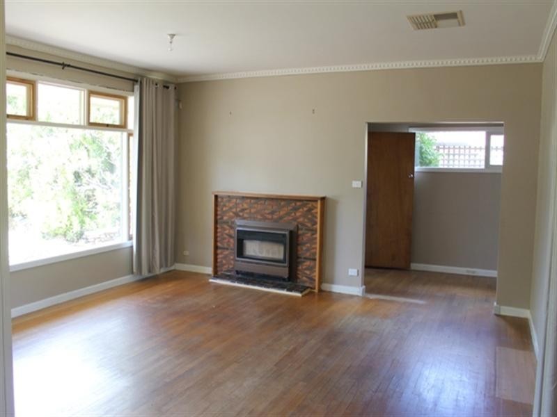 7 Karingal Street, Croydon North VIC 3136