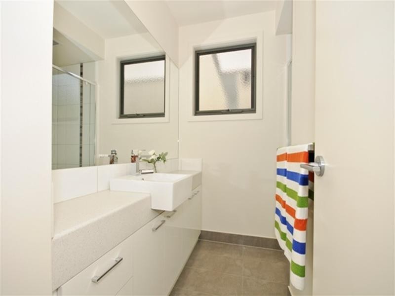 1/6 Norton Road, Croydon VIC 3136