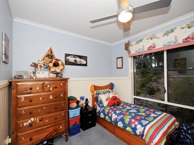 13 FORDS Road, Gruyere VIC 3770