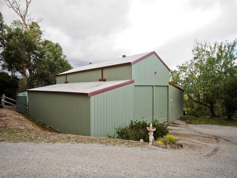 13 FORDS Road, Gruyere VIC 3770