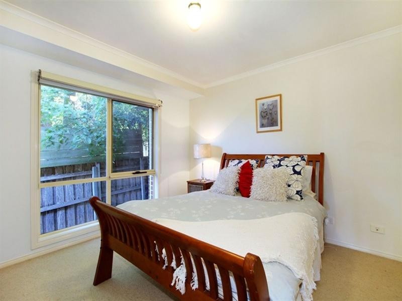 Ringwood East VIC 3135