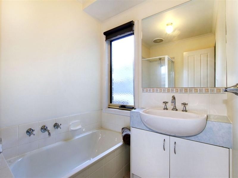 Ringwood East VIC 3135