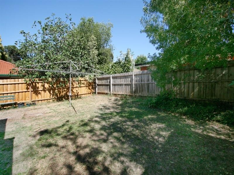 8A FIELD Street, Croydon VIC 3136