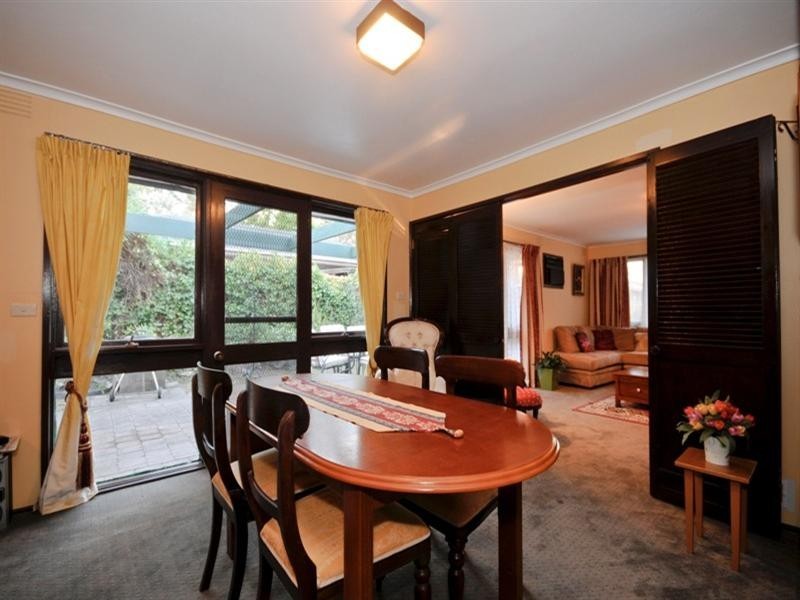 23 ST GEORGES Crescent, Croydon VIC 3136