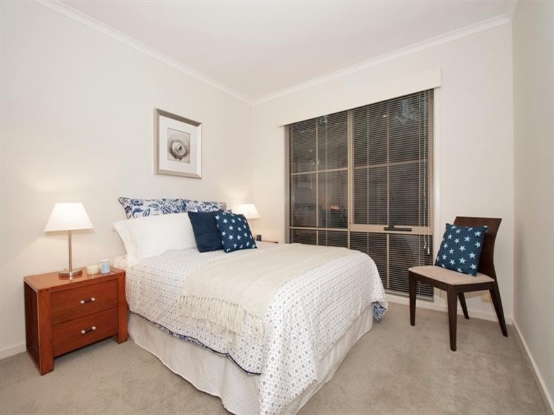 34 BAYSWATER Road, Croydon VIC 3136