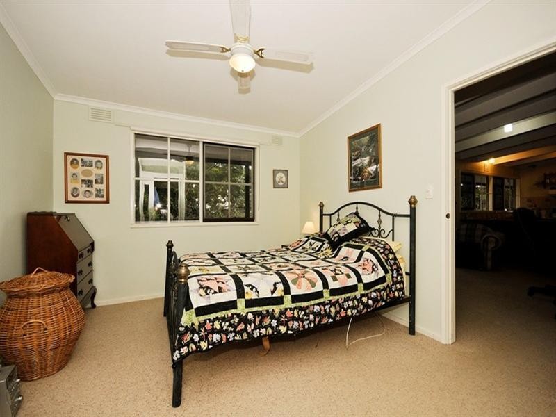 6 Keith Court, Wandin North VIC 3139