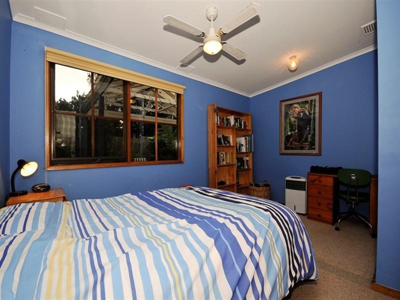 6 Keith Court, Wandin North VIC 3139