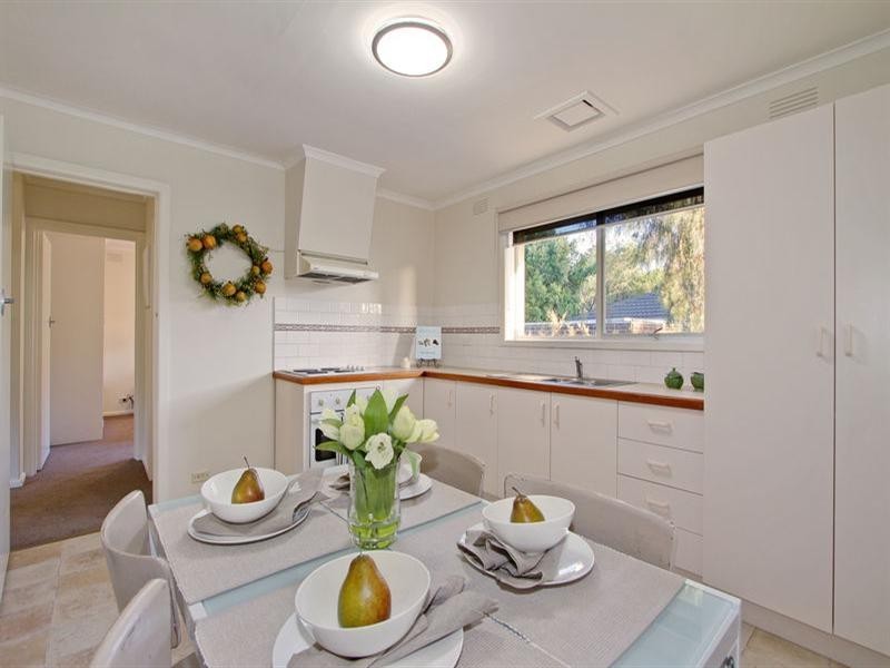 14 ARUNDEL Street, Croydon VIC 3136