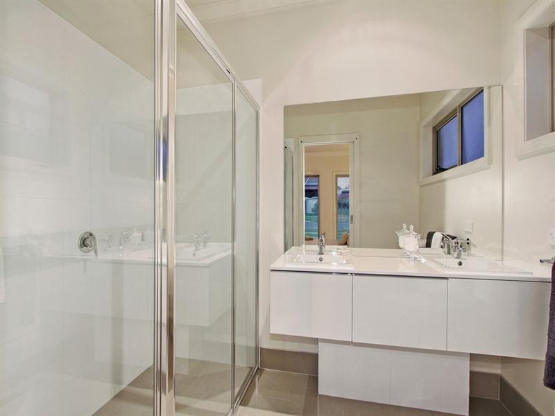 3 and 5 Palm Grove, Kilsyth VIC 3137