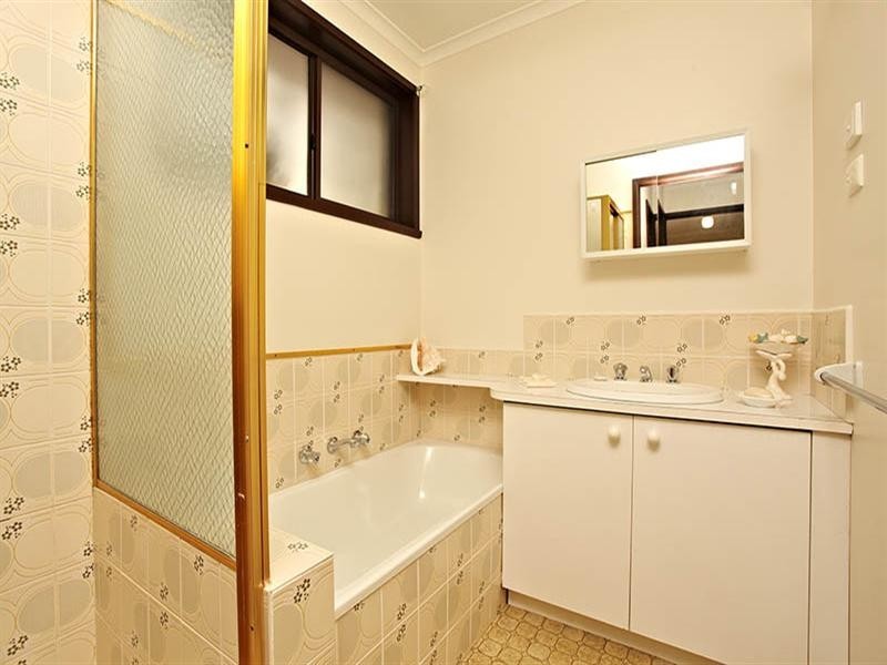 3/19-21 Norman Road, Croydon VIC 3136