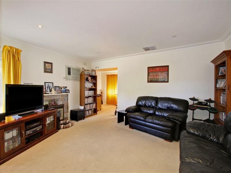 80 LEE ANN Crescent, Croydon VIC 3136