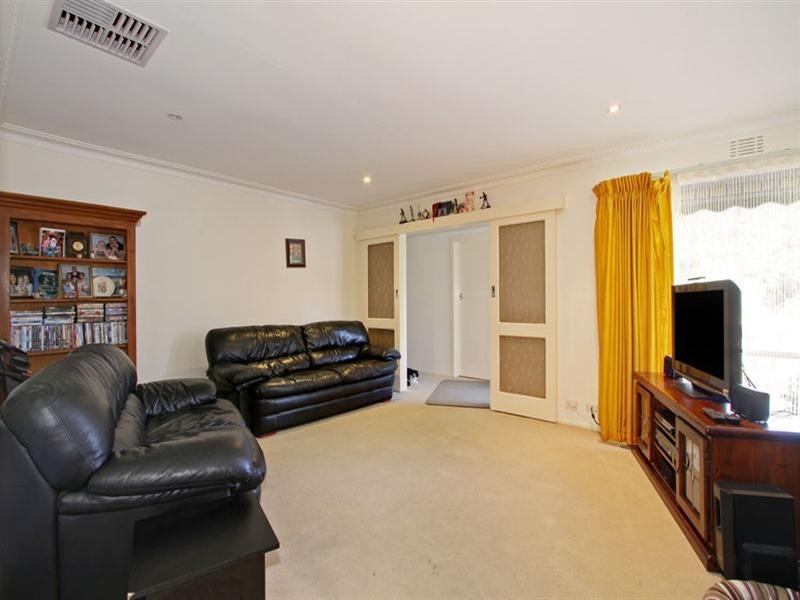 80 LEE ANN Crescent, Croydon VIC 3136