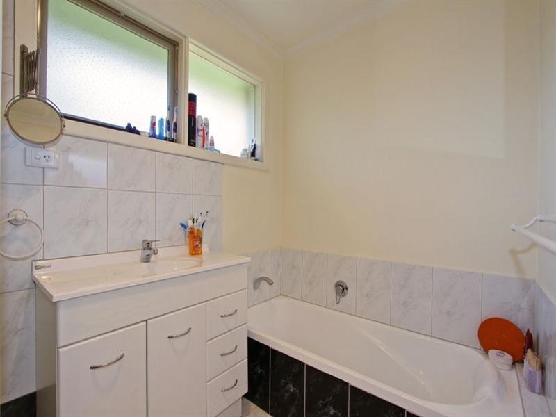 80 LEE ANN Crescent, Croydon VIC 3136