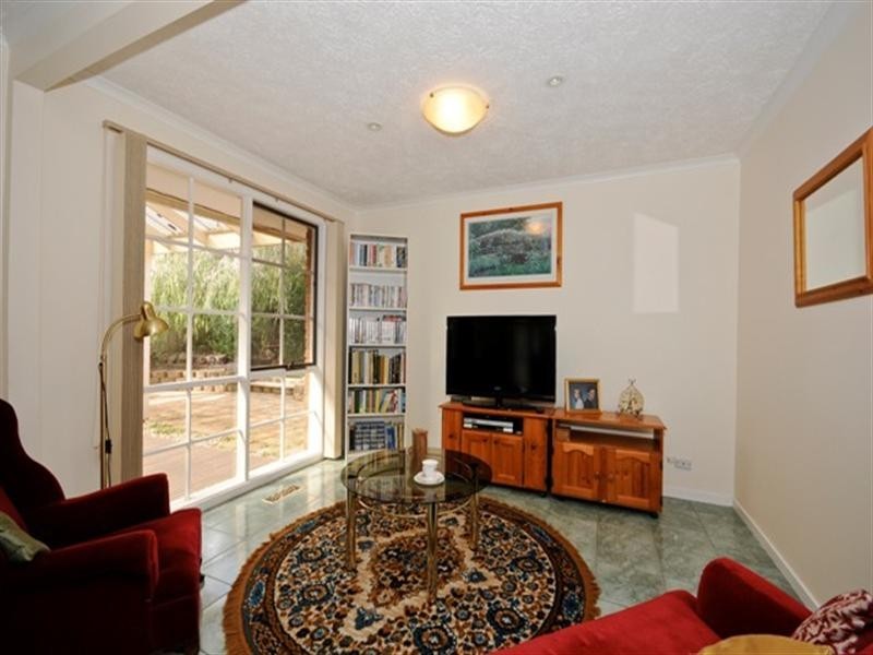 26 Lakeside Crescent, Croydon Hills VIC 3136