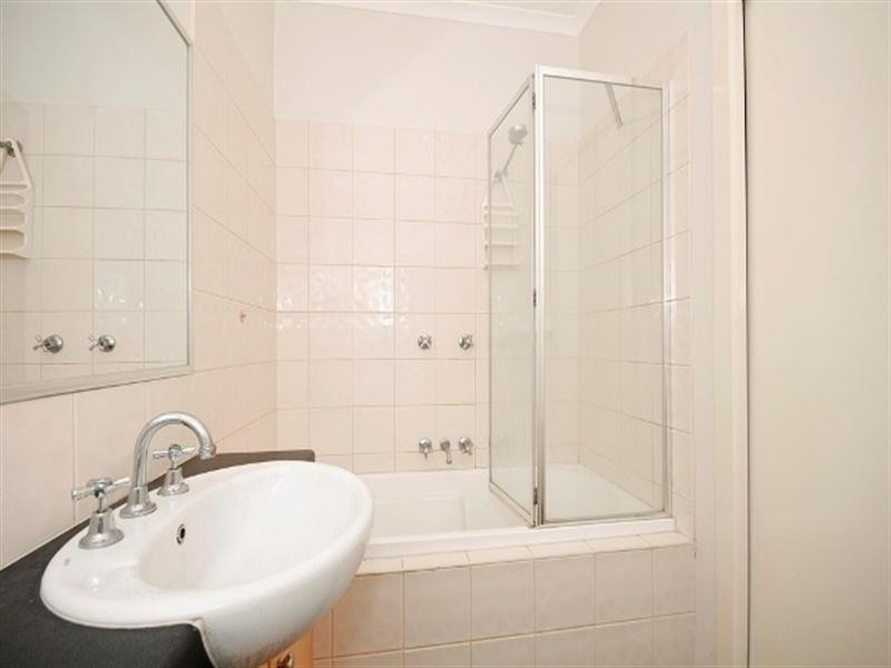 7/13-15 Hewish Road, Croydon VIC 3136