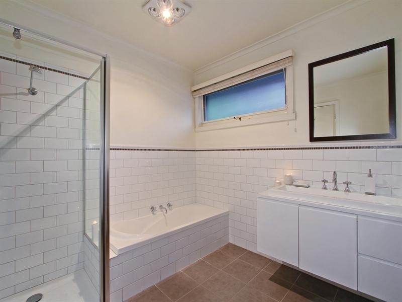 50 HOMER Avenue, Croydon South VIC 3136