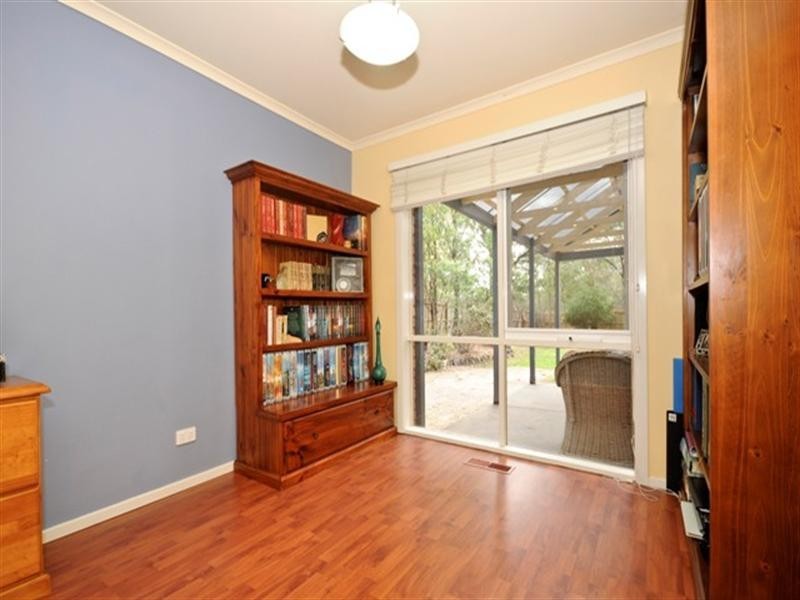 110 Bellara Drive, Croydon VIC 3136