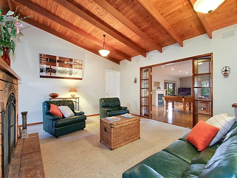 14 ELLIS Court, Mooroolbark VIC 3138