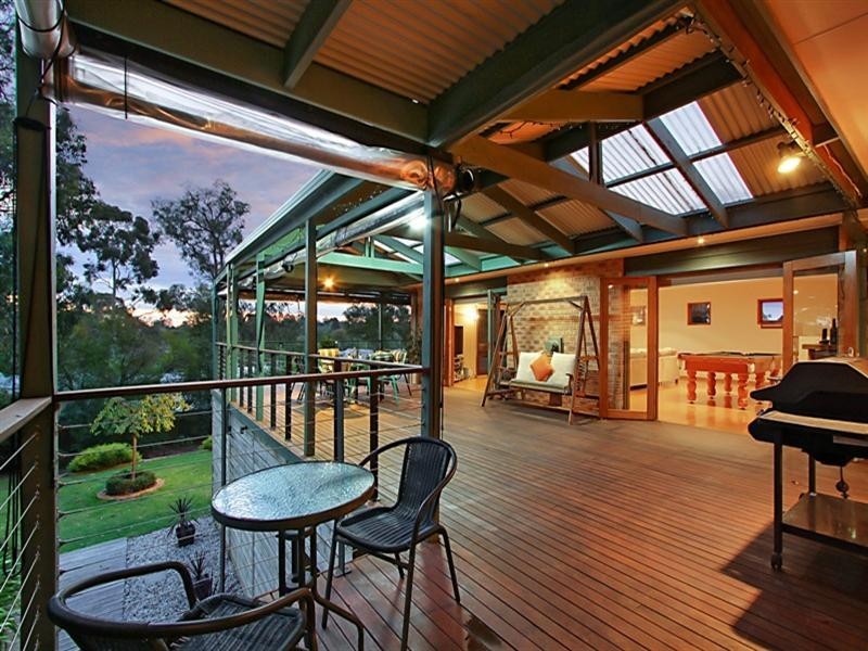 14 ELLIS Court, Mooroolbark VIC 3138