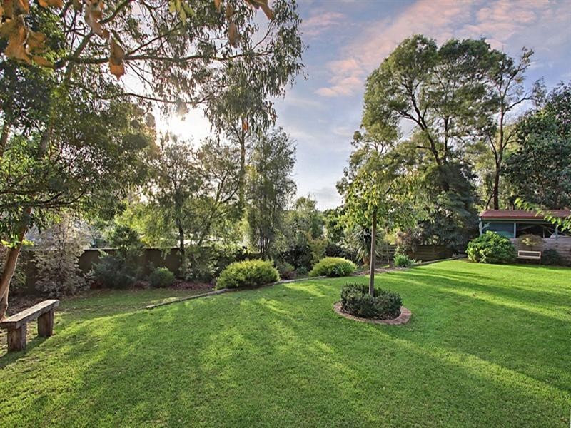 14 ELLIS Court, Mooroolbark VIC 3138