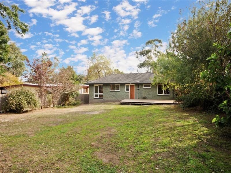 33 MITCHELL Road, Lilydale VIC 3140