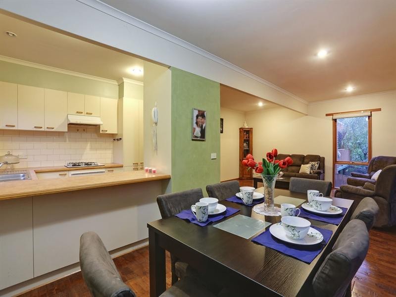 6 FAULL Close, Croydon North VIC 3136