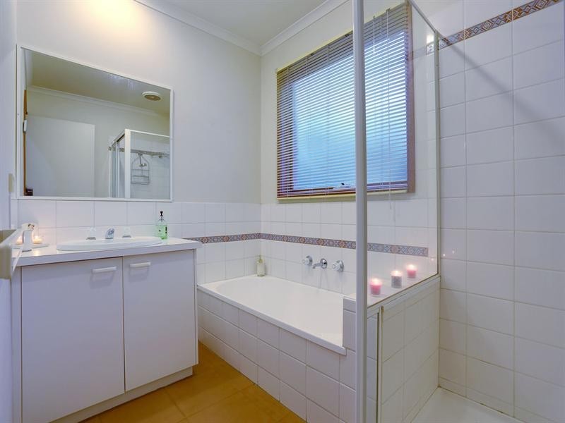 6 FAULL Close, Croydon North VIC 3136