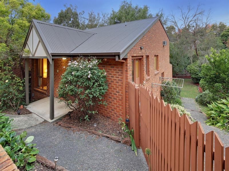 6 FAULL Close, Croydon North VIC 3136