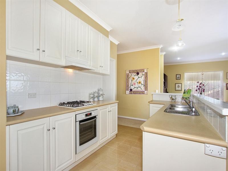 23 MULDURI Crescent, Croydon South VIC 3136