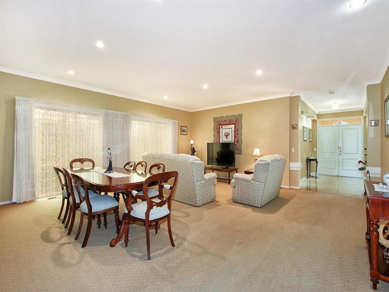 23 MULDURI Crescent, Croydon South VIC 3136