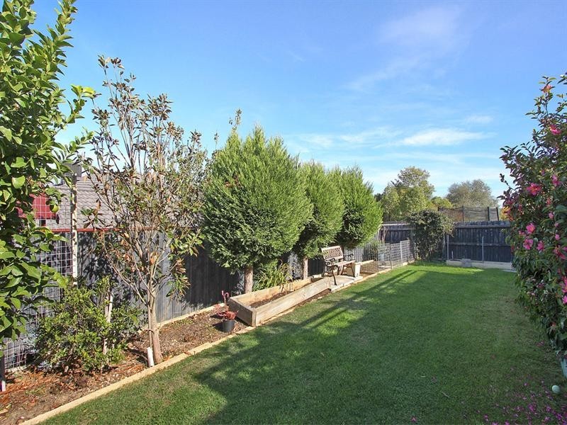 23 MULDURI Crescent, Croydon South VIC 3136