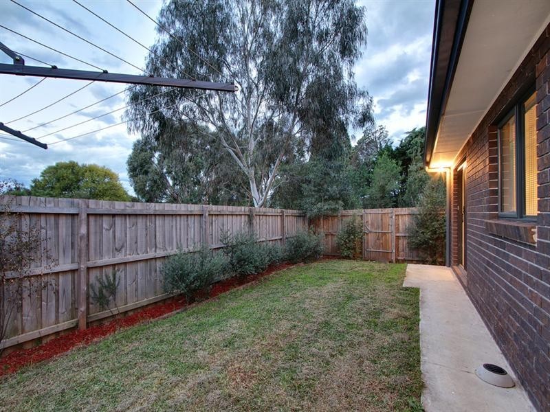 Unit 8, 8 KARINGAL Street, Croydon North VIC 3136