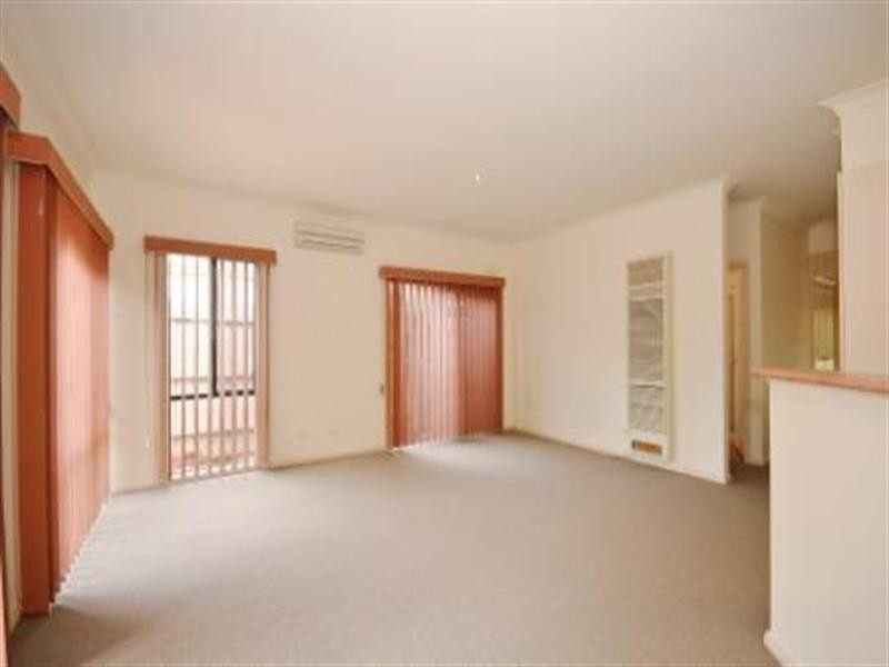 25 Chatswood Grove, Chirnside Park VIC 3116