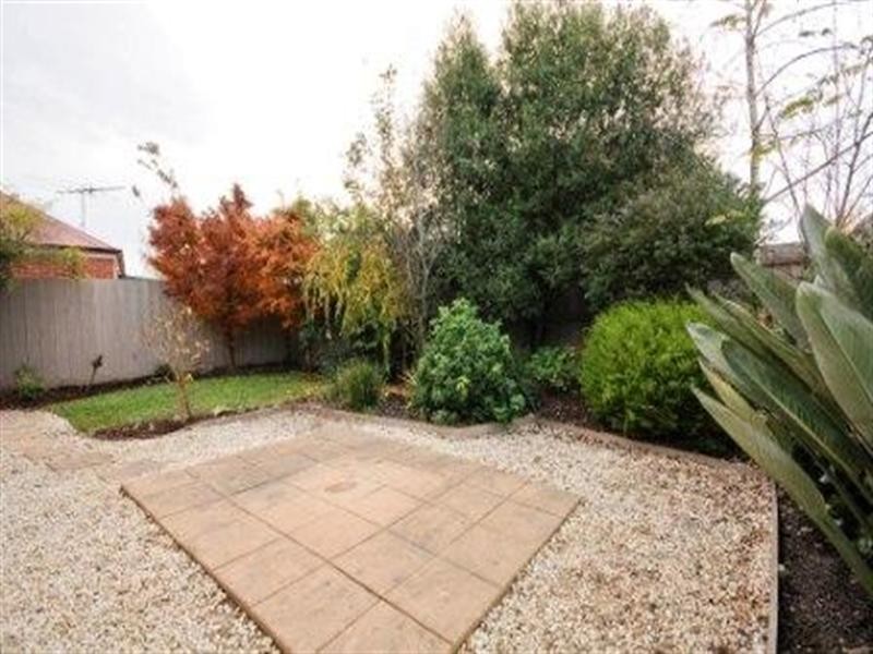 25 Chatswood Grove, Chirnside Park VIC 3116