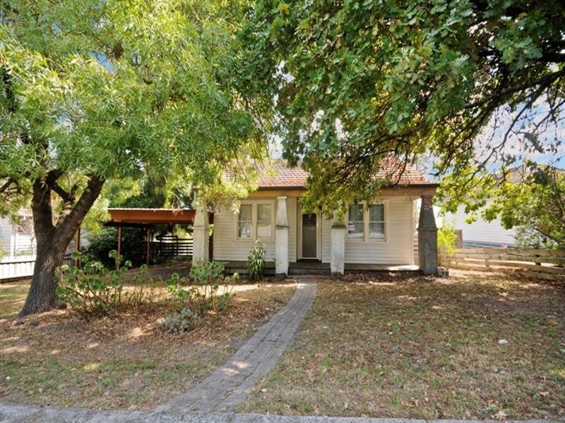 7 DONALD Street, Croydon VIC 3136