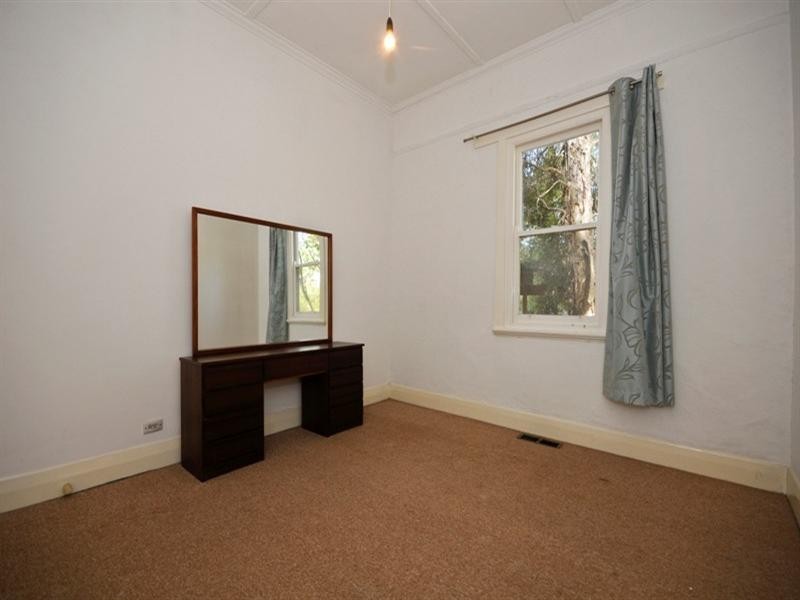 7 DONALD Street, Croydon VIC 3136