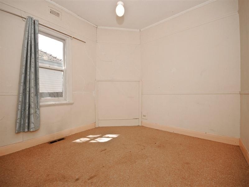 7 DONALD Street, Croydon VIC 3136