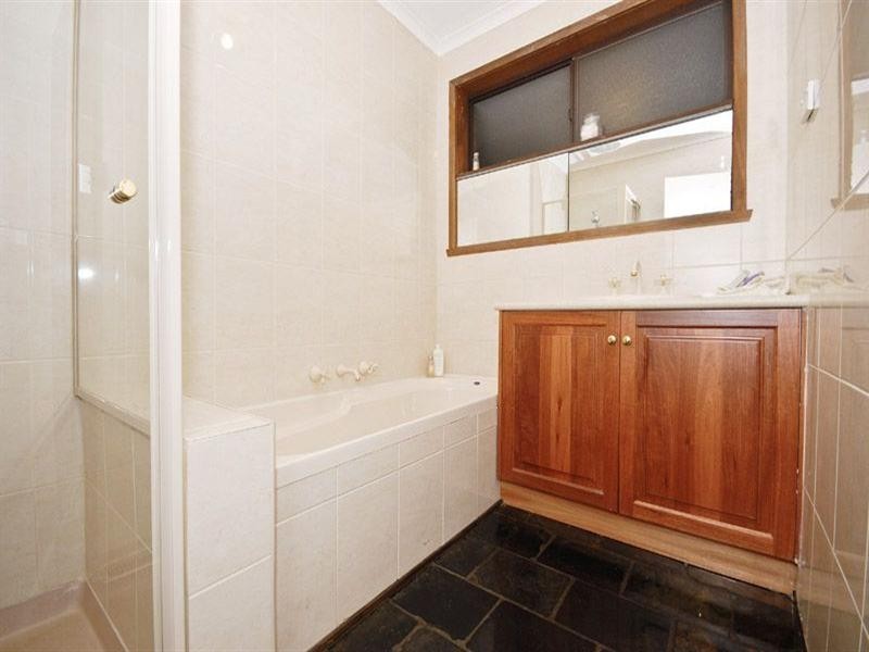 7 Malcolm Court, Croydon North VIC 3136