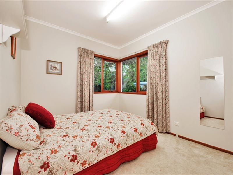 9 ST ANDREWS Close, Croydon VIC 3136