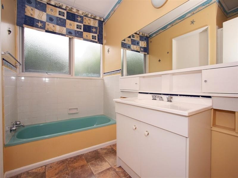 15 RODLEIGH Street, Croydon VIC 3136