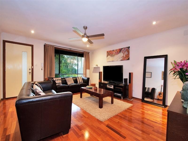 Unit 9, 94-96 Oban Road, Ringwood North VIC 3134