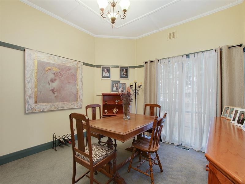 3 DONALD Street, Croydon VIC 3136