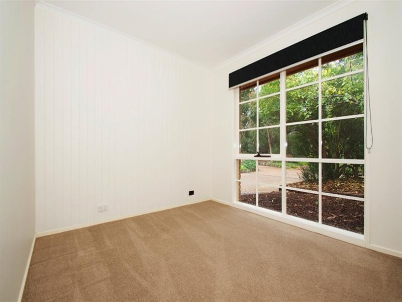 1/252 Yarra Road, Croydon North VIC 3136