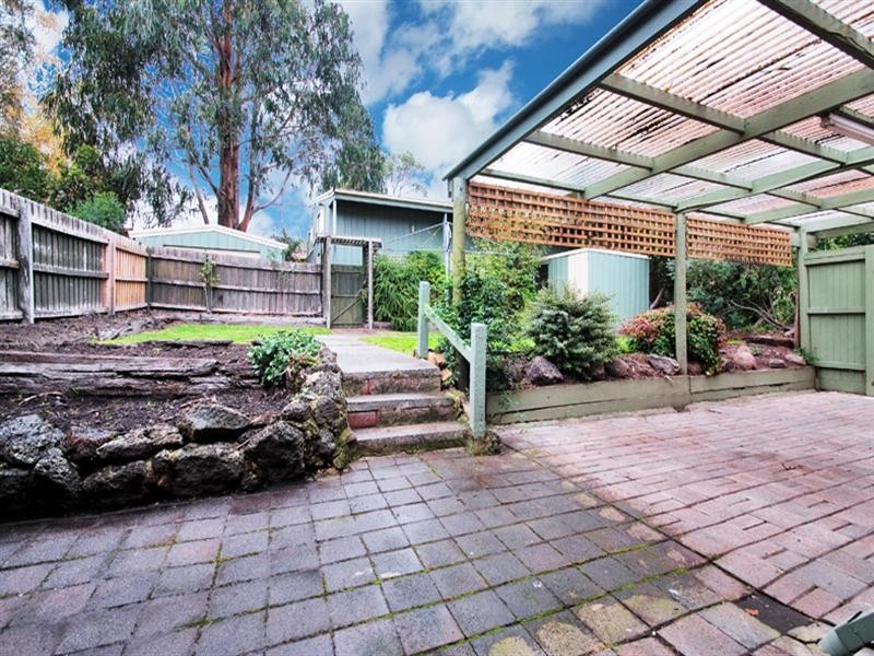 1/252 Yarra Road, Croydon North VIC 3136