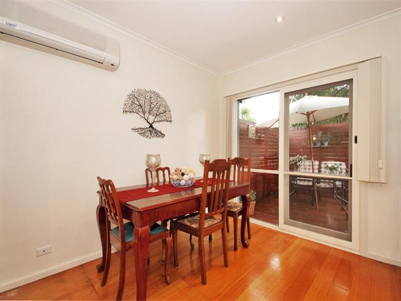 17 ALLAWARE Avenue, Croydon VIC 3136